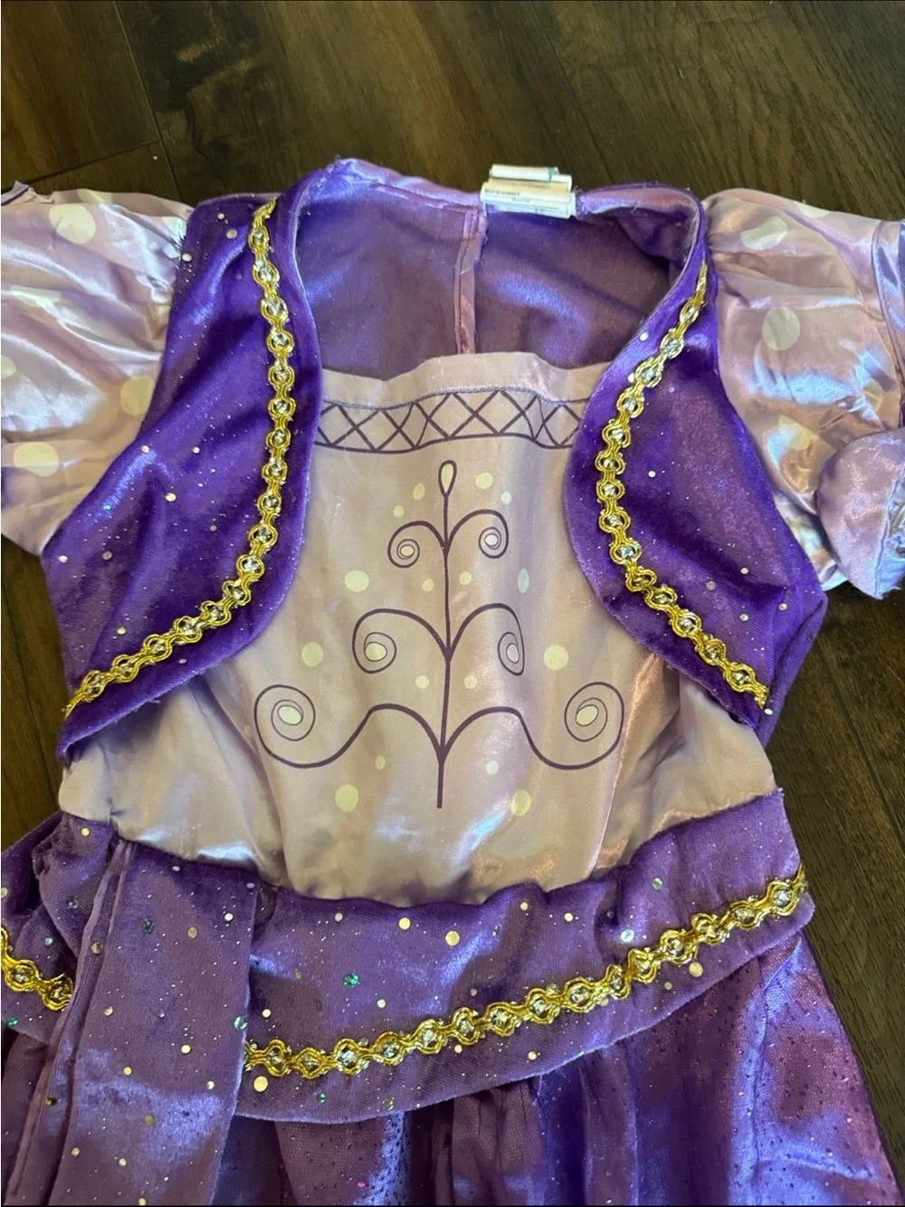 Girls size small Nickelodeon Shimmer and Shine Shimmer Halloween costume